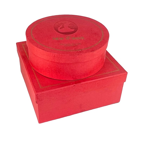 Restoration Hardware "New Yorker" Cartoon Mugs and Plates - Set of 4 - Picture 9 of 9